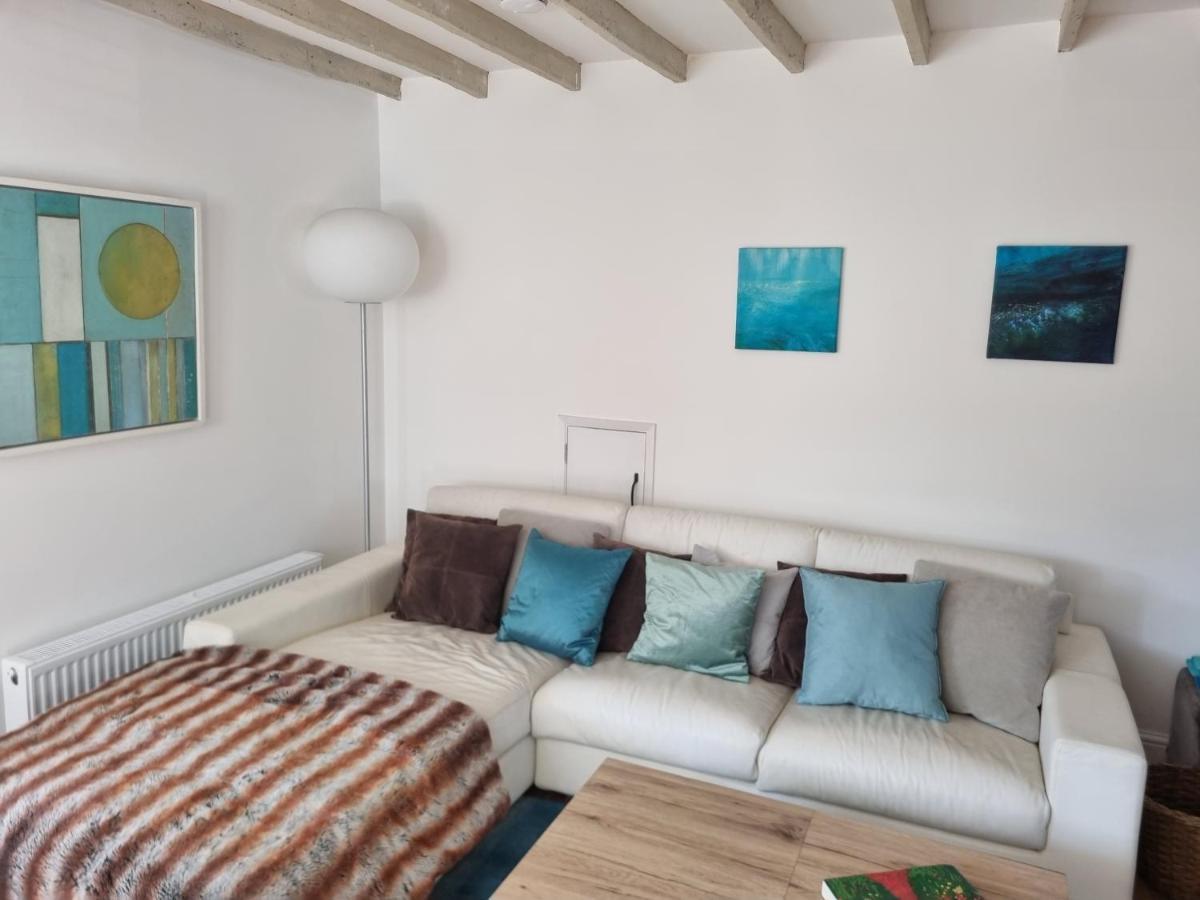 The Coach House- Stunning Detached Coastal Home, With One Car Parking Space, By Historic Deal Castle Extérieur photo